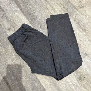 Lululemon pants in very excellent condition